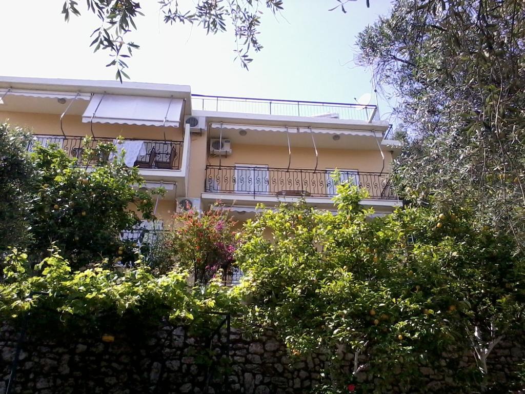 Butterfly Appartments Barbati Luaran gambar